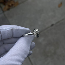 Load image into Gallery viewer, Diamond Bowed T-bar Ring