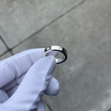Load image into Gallery viewer, Flush set Court Ring // Diamond