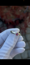 Load image into Gallery viewer, Collectors Ring 001 - Ruby