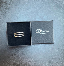 Load image into Gallery viewer, 3 Band Sterling Silver Ring