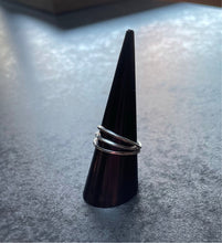 Load image into Gallery viewer, 3 Band Sterling Silver Ring