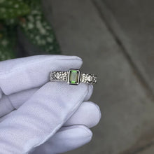 Load image into Gallery viewer, Green Tourmaline // Collectors ring 002
