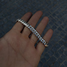 Load image into Gallery viewer, 8mm Cuban Link Bracelet
