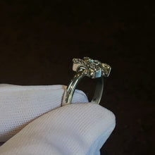 Load image into Gallery viewer, Diamond Bowed T-bar Ring
