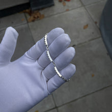 Load image into Gallery viewer, Diamond Trinity Bracelet
