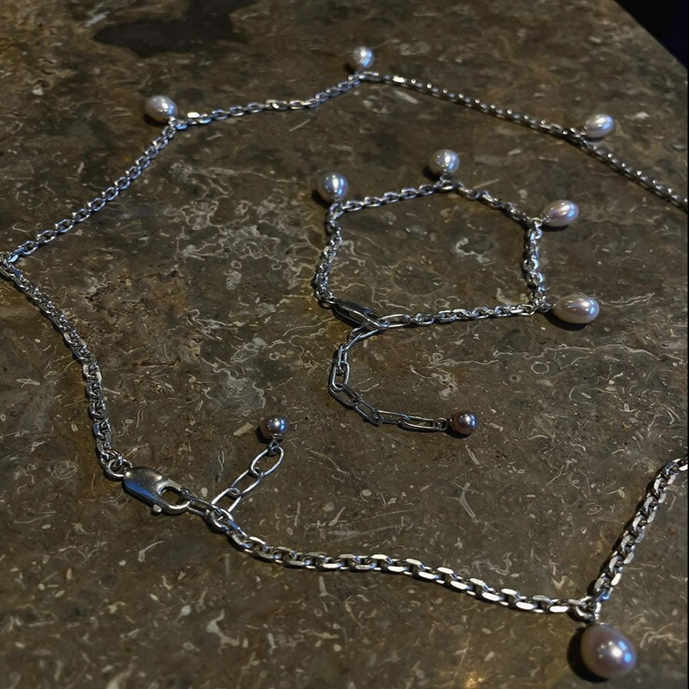 Cascading Pearl set