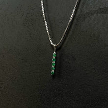 Load image into Gallery viewer, Emerald - 5 stone pendant
